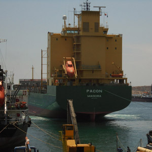 Επισκευή πλοίου Pacon  